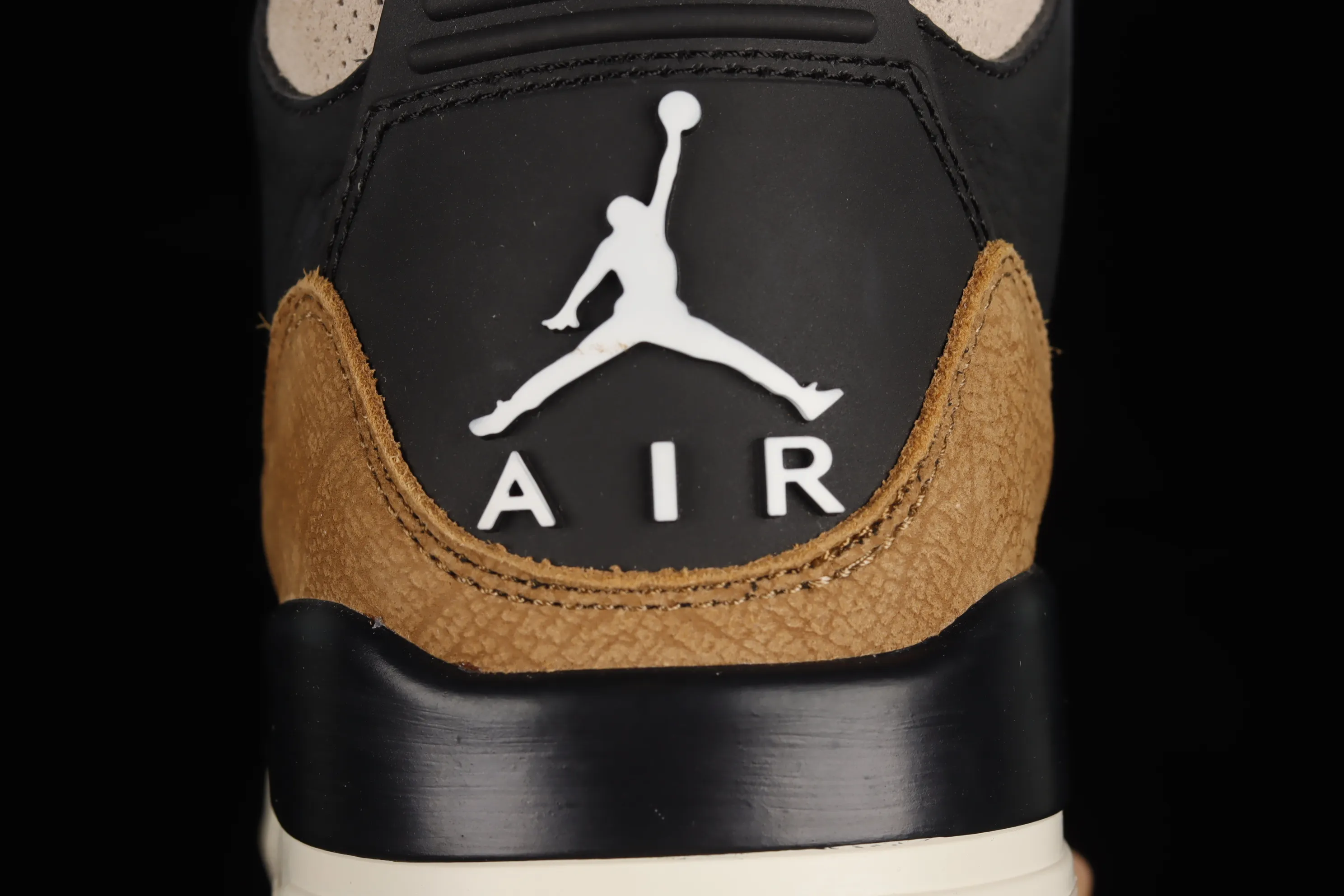 All categories Air Jordan Jordan series basketball shoes Air Jordan 3 foreign trade version Air Jordan 3 SE "Denim" AJ3 Joe 3 black brown cement CT8532-008